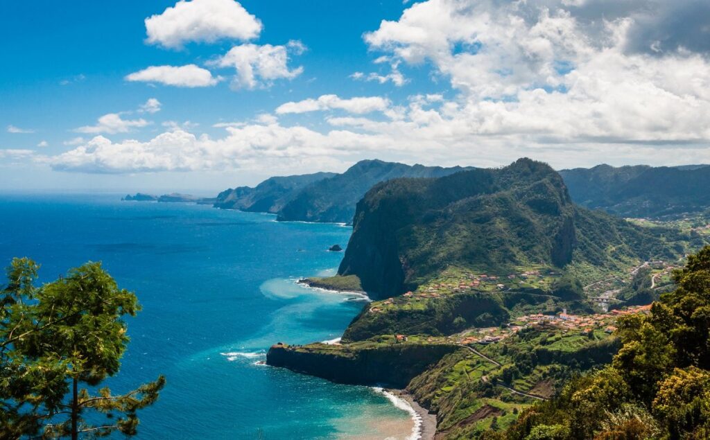 Budget travel guide to Madeira Islands